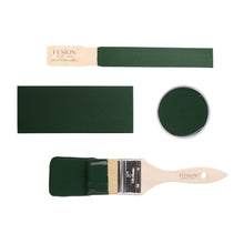 Load image into Gallery viewer, Manor Green